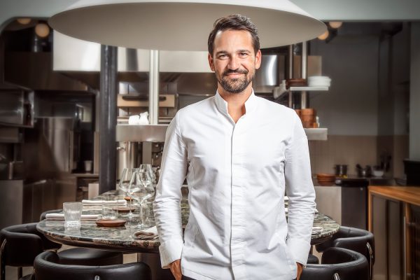 Investing in the Café des Banques