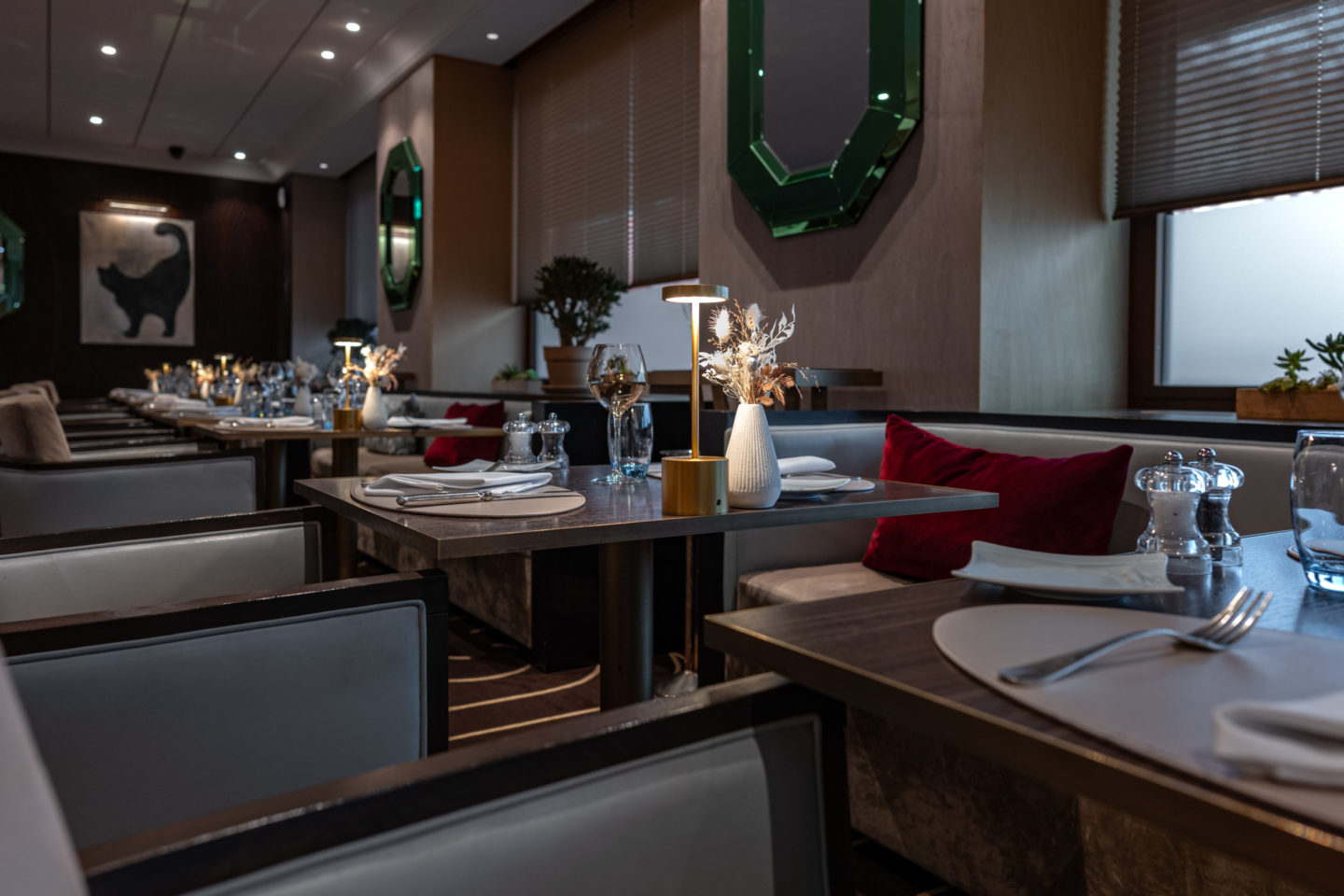 3. Restaurant Côté Square