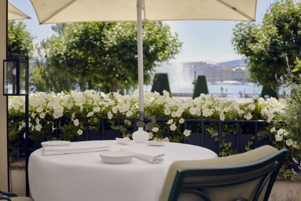 Ouverture de la terrasse du Beau-Rivage