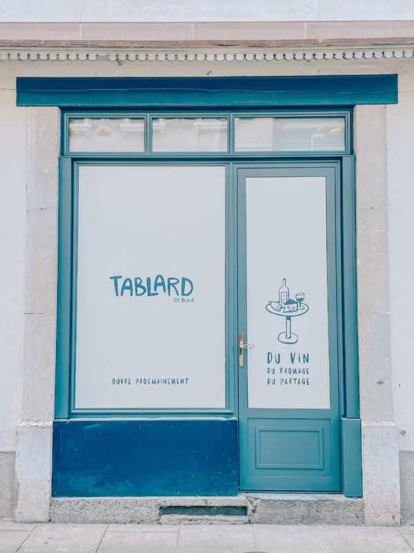 Martin Burrus lance Tablard