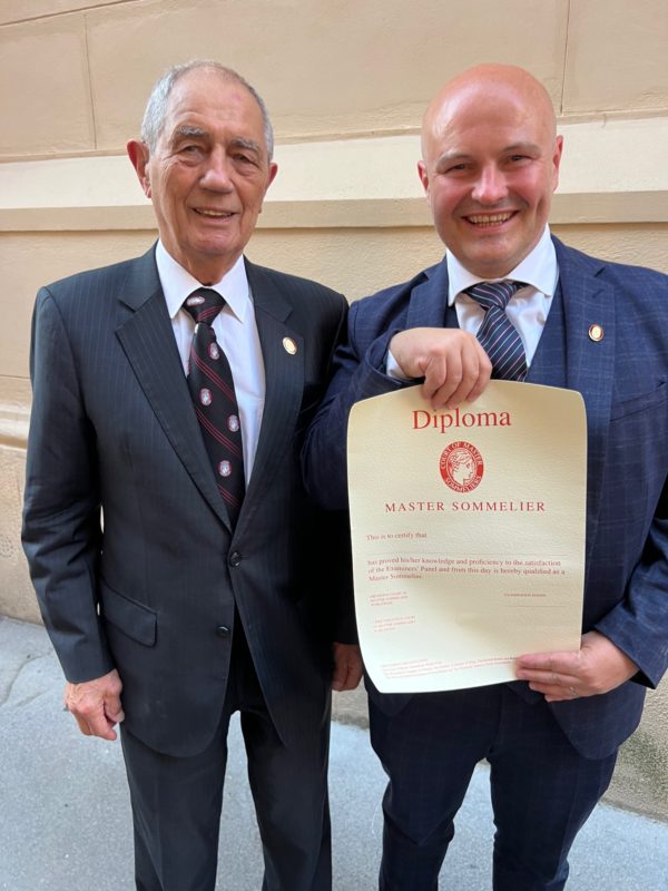 Bertrand Lutaud est Master Sommelier