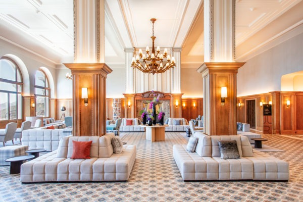 Le Villars Palace fait partie des » Leading Hotels of the World »
