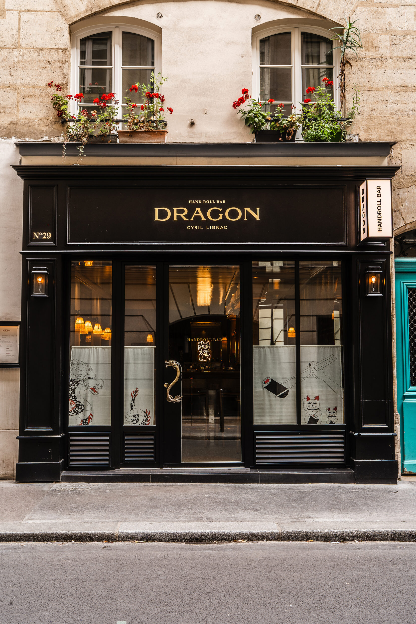 DragonHandRollBar CyrilLignac 4 (c)A&LProd