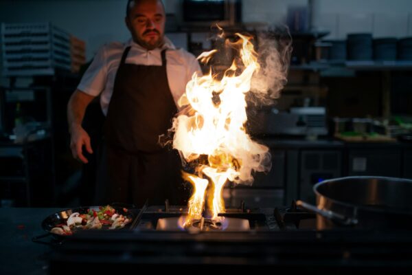 Those Who Cook Despite the Heat Wave