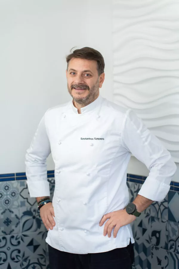 Konstantinos Kamperis arrive à Vandœuvres